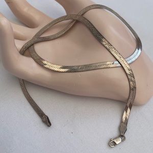Vtg 925 Sterling Silver Herringbone chain Italy